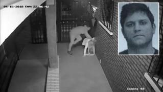 Video şocant cu Stoian Marcel Gongu, tânărul fillmat cum bate şi jefuieşte o bătrână în scara blocului (Video)