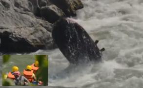 Răsturnare de situație în cazul instructorului de rafting înecat în Jiu. Arafat anunță anchetă, după ce medicii sosiți cu întârziere la locul tragediei nu ar fi intervenit deloc (Video)