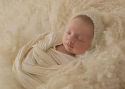 Bani pentru mămici! Condiţia pe care tinerele însărcinate trebuie să o îndeplinească pentru a primi bani de la stat