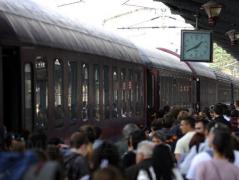 CFR suplimentează trenurile de călători spre Litoral, de 1 Mai