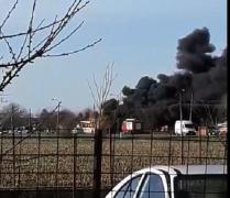 Un autobuz plin cu călători a luat foc la Satu Mare. Explozie puternică (Video)