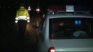 Corpul unui copil de 10 ani, găsit carbonizat pe un câmp din Botoşani. Poliţiştii au împânzit zona