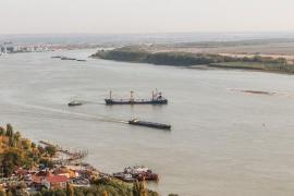 Alertă de cod galben şi portocaliu de inundații pe Dunăre, emisă de hidrologi. Avertizarea valabilă până la sfârșitul lunii