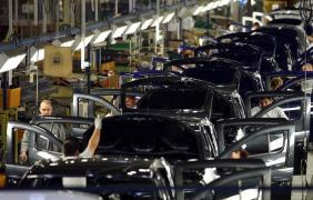 Dacia face angajări. 1.000 de noi locuri de muncă scoase la bătaie de constructorul din Mioveni