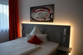 Trei motive pentru care merită să-ți cumperi o casă mică