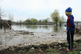 Pericol de inundaţii. Cod galben pe mai multe râuri din Transilvania, în următoarele ore