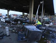 Şoferul român care a intrat cu camionul, cu 115 km/h, în coada de la o staţie de taxare, pe o autostradă din Franţa