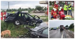 Carambol teribil în Suceava, la Pătrăuţi. Sunt mai multe victime, după ce un Logan a intrat pe contrasens şi a făcut praf alte două maşini