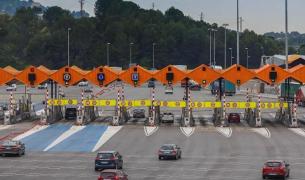 20 de români au fost arestaţi în Spania