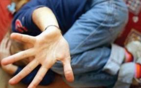 Oroare la Ocna Mureş. Un olandez de 77 de ani şi-a batjocorit nepoţelul de numai 5 ani. Bărbatul venise în România în vacanţă