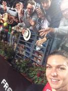 Victorie pentru Simona Halep la Roma. Românca se califică în semifinale şi rămâne numărul 1 mondial