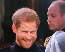 Moment viral la nunta regală. Prințul Harry se ține de glume la nunta sa cu Meghan Markle (Video)