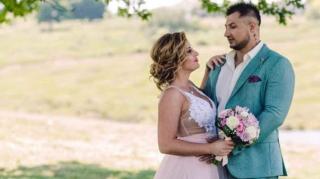 Soţia tânărului înjunghiat în inimă la Sebeş: "Ai plecat în luna de miere singur, în ceruri, pe vecie". Abia se căsătoriseră, pe 6 mai
