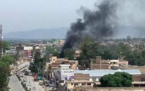 Atentat sângeros în Afganistan! Zeci de morți și răniți, după ce un microbuz plin cu explozibil a sărit în aer în apropierea unei piețe