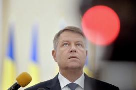 Iohannis, despre răspunsurile de la Guvern privind banii de salarii şi pensii: 'Haideţi să mai aşteptăm'