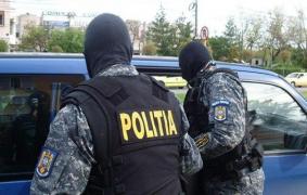 Tânără în stare gravă, după ce iubitul ei a spulberat-o cu maşina din răzbunare. Fata nu mai dorea să se împace cu el