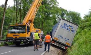 Doi şoferi români de TIR sunt căutaţi de poliţie în Germania, după ce au provocat accidente şi au dispărut de la locul faptei