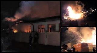 Şcoala care a ars în Capitală, în cartierul Rahova, nu avea autorizaţie de securitate la incendiu. "Este o situaţie ieşită din comun!"