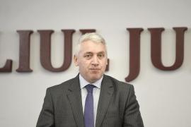 Adrian Ţuţuianu: "Mitingul PSD trebuie organizat în Piaţa Victoriei. PSD Dâmboviţa poate aduce 20.000 de oameni"