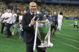 Zinedine Zidane şi-a dat demisia şi nu mai e antrenorul lui Real Madrid