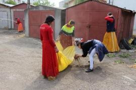 Primarul din Focşani a scos asistaţii social la curăţenia stradală