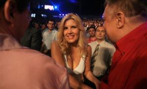 Presa din Costa Rica scrie despre Elena Udrea: "O femeie foarte controversată în ţara ei"