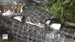 Singurul BMW seria 8 prototip 2019, aflat în probe, s-a făcut praf pe un drum din Germania. O femeie a murit pe loc (video)