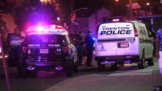 Intervenţa poliţiştilor în urma unui atac armat la un festival de arte din New Jersey, cu cel puţin 20 răniţi