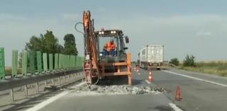 Lucrări de reparaţii pe Autostrada Soarelui. Circulaţia este restricţionată