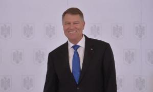 Preşedintele Klaus Iohannis participând la o ceremonie