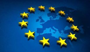 Oficialii UE avertizează că războiul comercial mondial se înrăutăţeşte