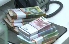 Indicele ROBOR a atins o nouă valoare record. Cifre de coşmar pentru românii cu rate în lei