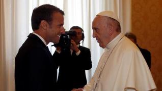 Emmanuel Macron a mers pentru prima oară în audienţă la Papa Francisc (Video)