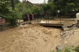 Cod galben de inundaţii în vigoare timp de 10 ore, în trei judeţe, pe două dintre cele mai mari râuri din România