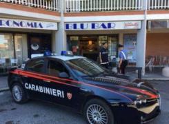 Un roman a fost impuscat in fata unui bar din Roma