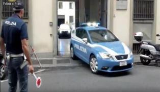 Fetiţa de 4 ani a unei românce, salvată de carabinerii din Brescia dintr-o maşină încuiată