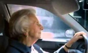 Vasluian spulberat de o şoferiţă de 88 de ani. Femeia şi-a continuat drumul, fără să-i pese