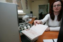 Un nou sediu pentru Serviciul de eliberare a paşapoartelor, începând de astăzi. Birourile din Pipera şi Amzei se închid