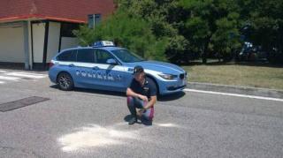 Un şofer român de camion a fost izbit în plin de un TIR, în Italia, tocmai când cobora din cabină