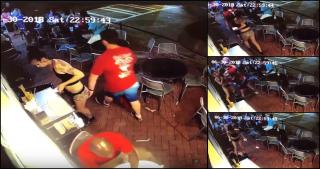 Reacție genială a unei barmanițe, după ce este atinsă de un client! Imaginile au devenit virale (Video)