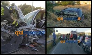 Maşina condusă de un român a zburat 200 de metri, după un impact teribil cu alt autoturism, pe o şosea din Italia. Un copil de nici 4 ani, printre victime