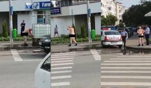 Un bărbat a ieşit gol puşcă pe stradă, la Bacău, în semn de protest pentru că în oraş nu curge apă de o săptămână (video)