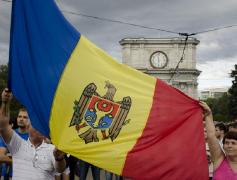 Steagul Republicii Moldova, la Chisinău