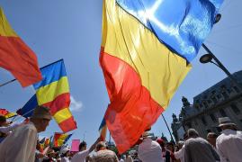 Steagul României, la o manifestaţie din Capitală
