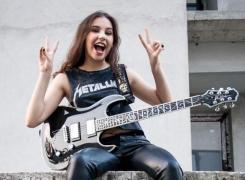 Teodora Buciu, note modeste la Bac. Frumoasa cântăreaţă, pusă în dificultate de proba scrisă la Istorie