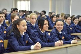 Vrei să devii polițist? Noi reguli din luna iulie. Au intrat în vigoare modificările la Statutul poliţistului