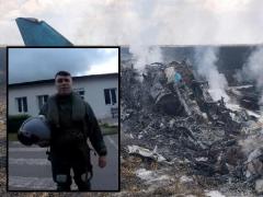 El e pilotul  mort în MIG-ul 21 Lancer prăbuşit la Borcea, în faţa a mii de oameni, la un miting aerian. Florin Rotaru avea 36 de ani