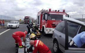 Trei accidente rutiere pe Autostrada Soarelui. S-au format coloane de maşini, circulaţia este blocată