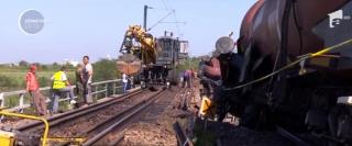 Concluzia autorităţilor în cazul accidentului din Dolj, unde un tren de marfă a căzut de pe un viaduct