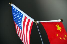 Steagurile SUA şi China